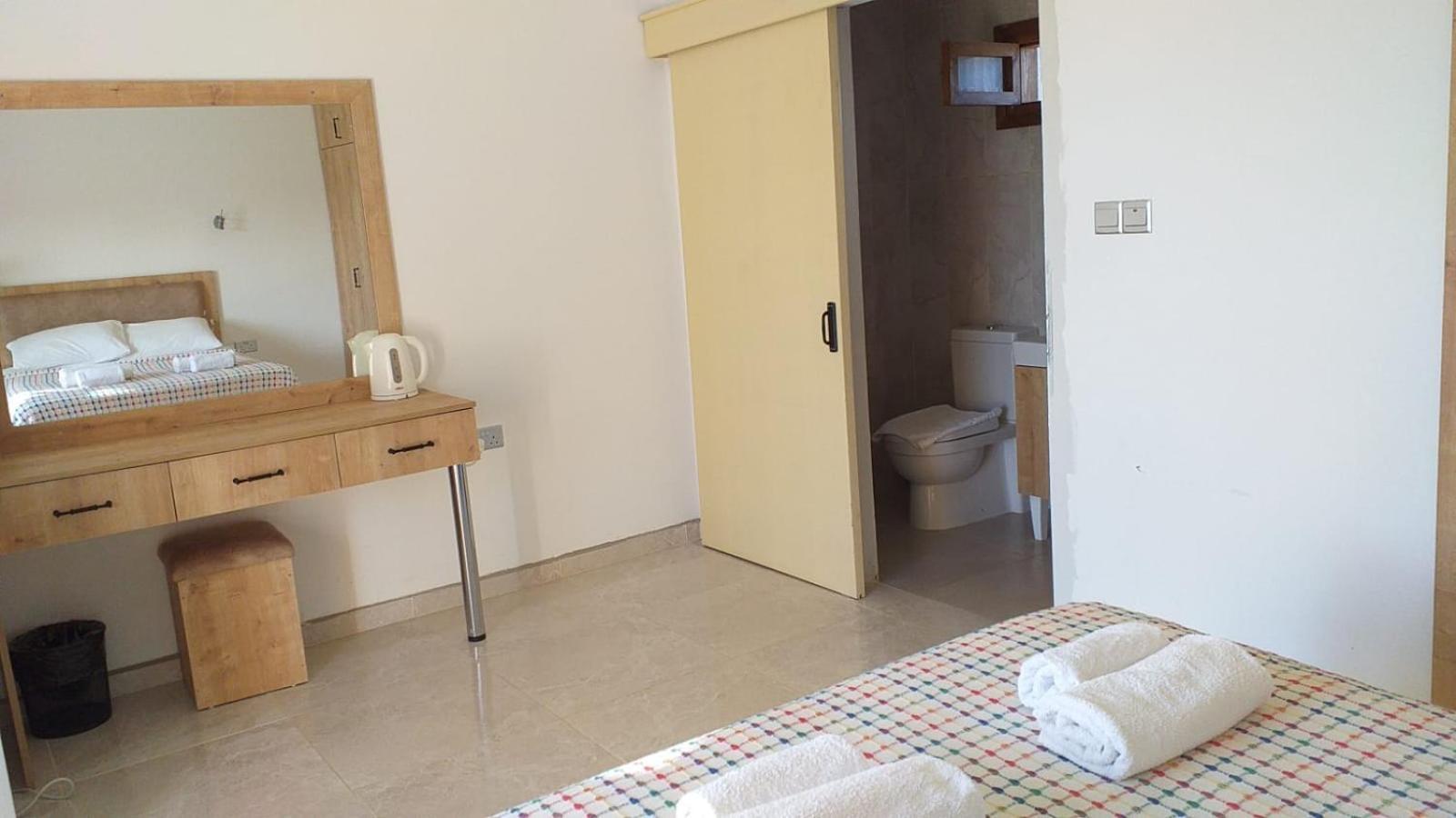Glaro Garden Hotel Agia Trias Exterior foto