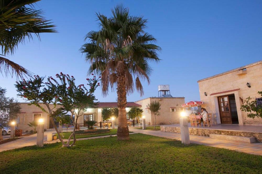 Glaro Garden Hotel Agia Trias Exterior foto