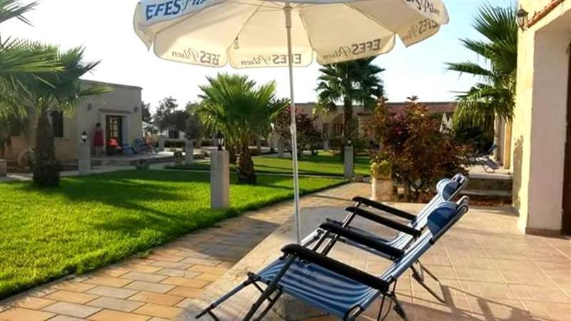 Glaro Garden Hotel Agia Trias Exterior foto